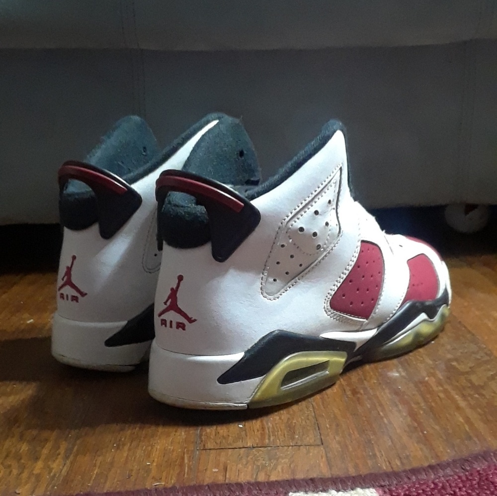 Retro Jordan 6's - Picture 3 of 4